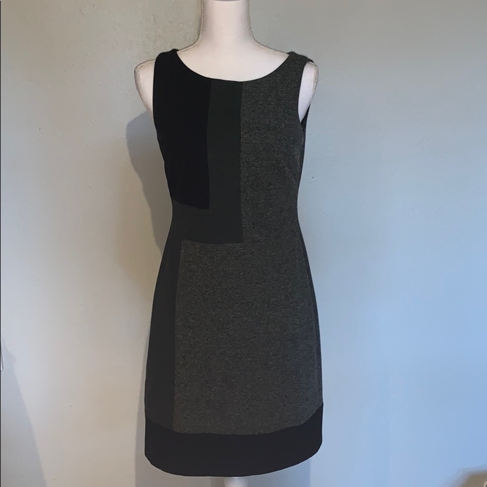 Women’s • Dress Suit •